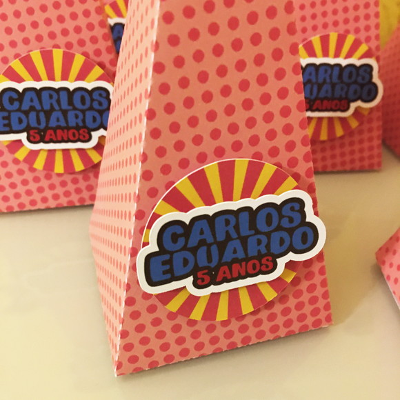 Caixinha Pirâmide Festa Vingadores - Imagem 5