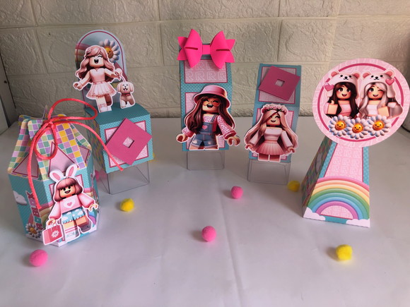 Personalizados Roblox Rosa - Kit com 20 Unidades