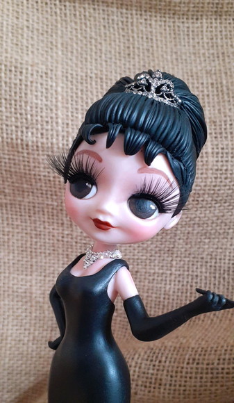 Boneca Colecionável Audrey Hepburn - Imagem 3