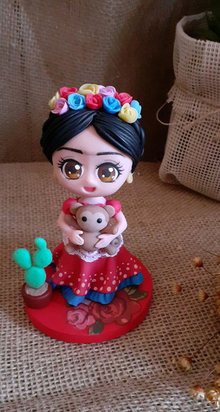 Boneca Frida Kahlo Chibi - Imagem 2
