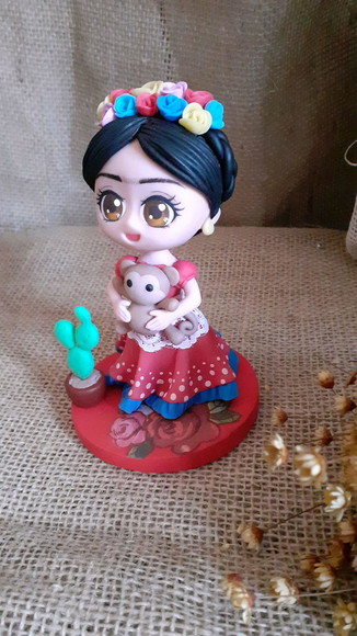 Boneca Frida Kahlo Chibi - Imagem 3