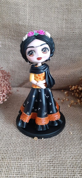 Boneca Frida Kahlo em Biscuit