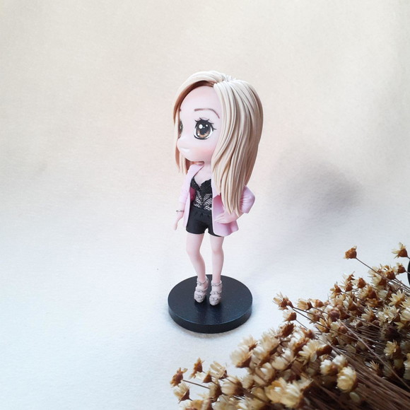 Boneca personalizada em biscuit - Imagem 3