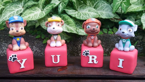 Cubo da patrulha canina