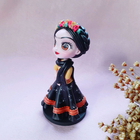 Frida Kahlo em biscuit - Imagem 2