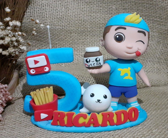 Topo de Bolo Luccas Neto