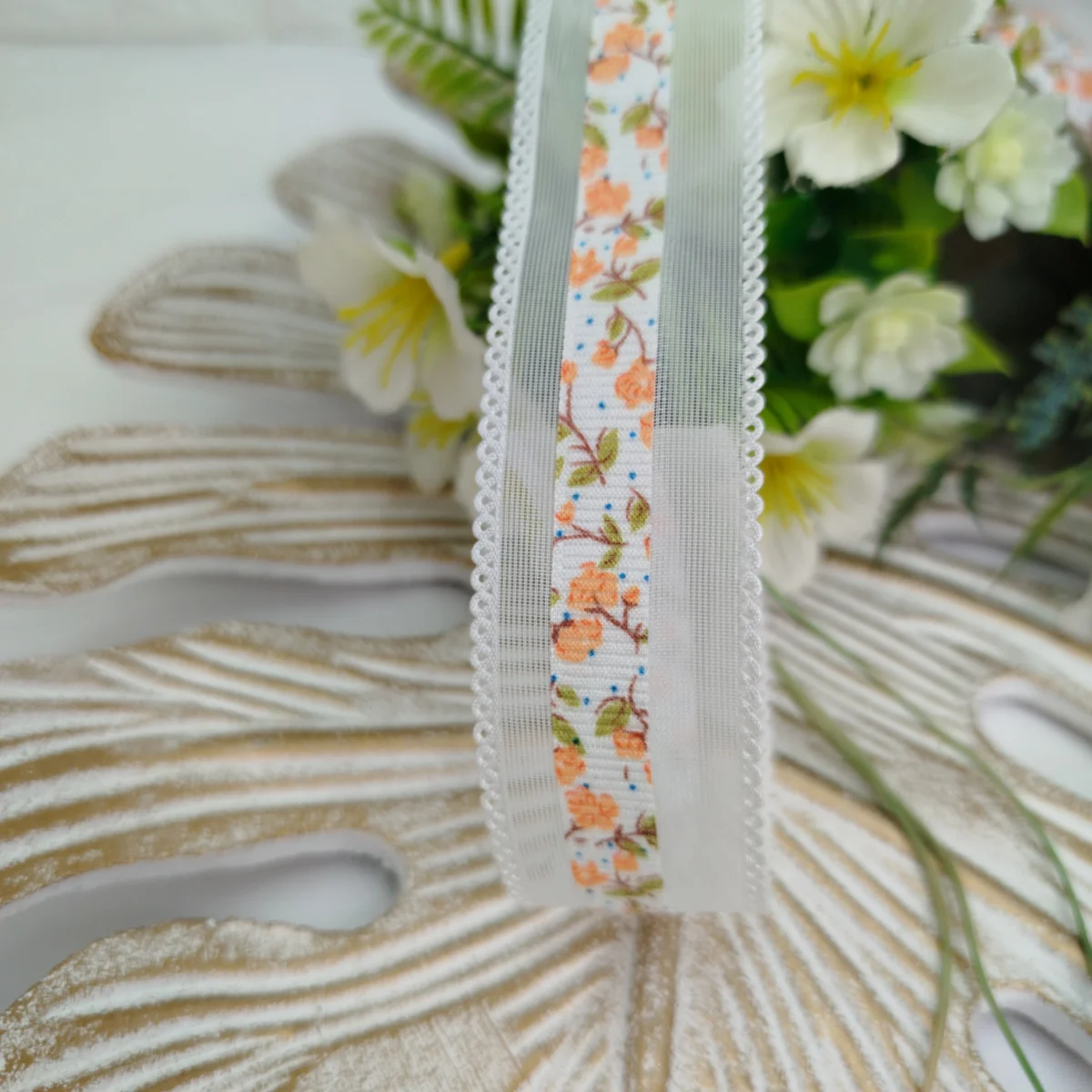 Fita Voil Branca Estampa Florzinhas Laranja - 3 cm largura - venda a metro - Imagem 4