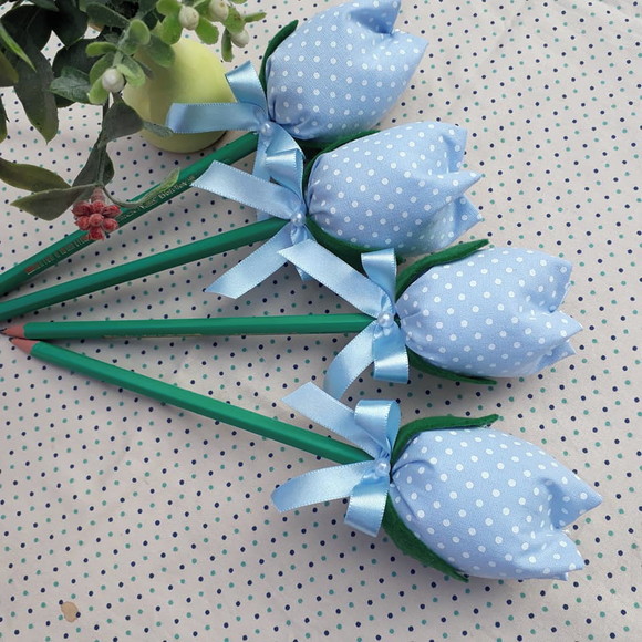 Lembrancinha Lápis Tulipa de Tecido - Imagem 2