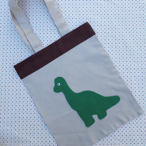 Lembrancinha Mochilinha e Sacolinha Dinossauro Dino Baby - Imagem 2