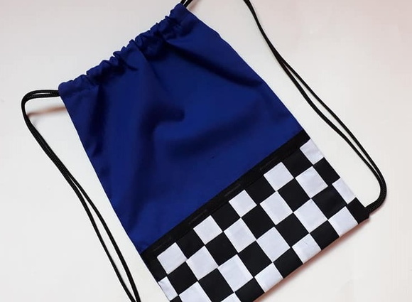 Lembrancinha Mochilinha Mcqueen Bandeira Quadriculada - Imagem 3