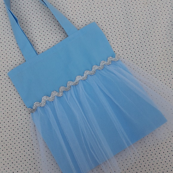 Sacolinha Princesa Cinderela Frozen - Imagem 3