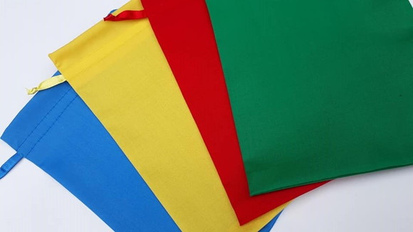 Saquinho Festa Azul Amarelo Verde Vermelho Lembrancinha - Imagem 2
