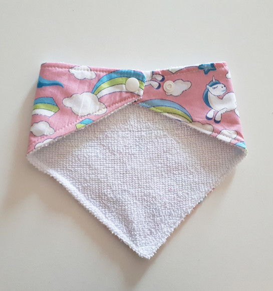 Babador atoalhado bandana Unicórnio Rosa Arco-íris - Imagem 2