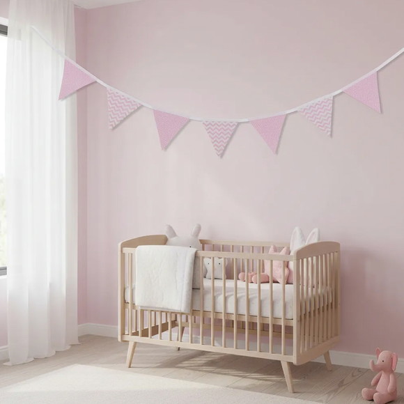 Bandeirinhas de Tecido Poa e Chevron Rosa e Branco - Imagem 2