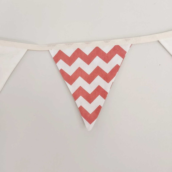 Bandeirinhas em Tecido Multicolor Chevron - Imagem 3