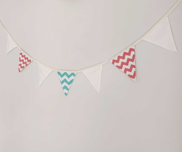 Bandeirinhas em Tecido Multicolor Chevron - Imagem 2