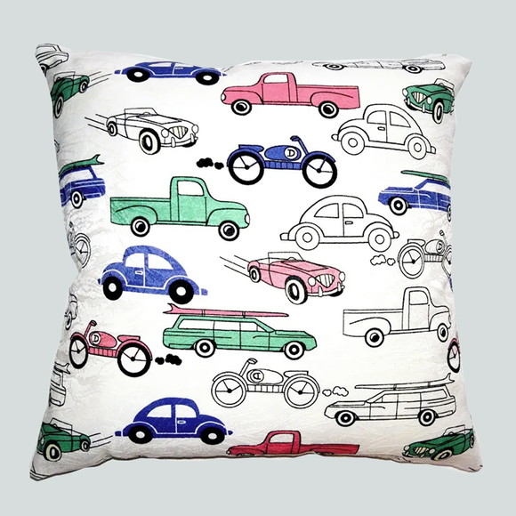 Capa de Almofada Carros & Motos Fundo Branco - Imagem 4