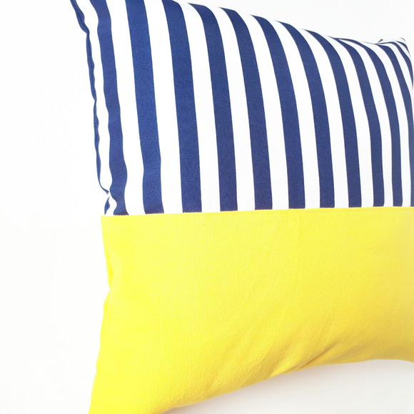 Capa de Almofada Listras Azul Marinho + Amarelo - Imagem 2