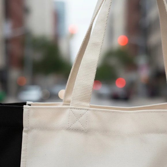 Tote Bag Sustentável Crua / Preto - Imagem 4