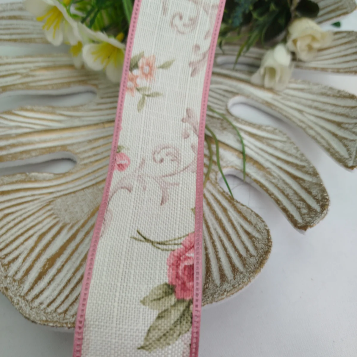 Fita de Linho Marfim Estampa Flores Rosa Antigo - Artesanato e Costura Criativa - Imagem 6