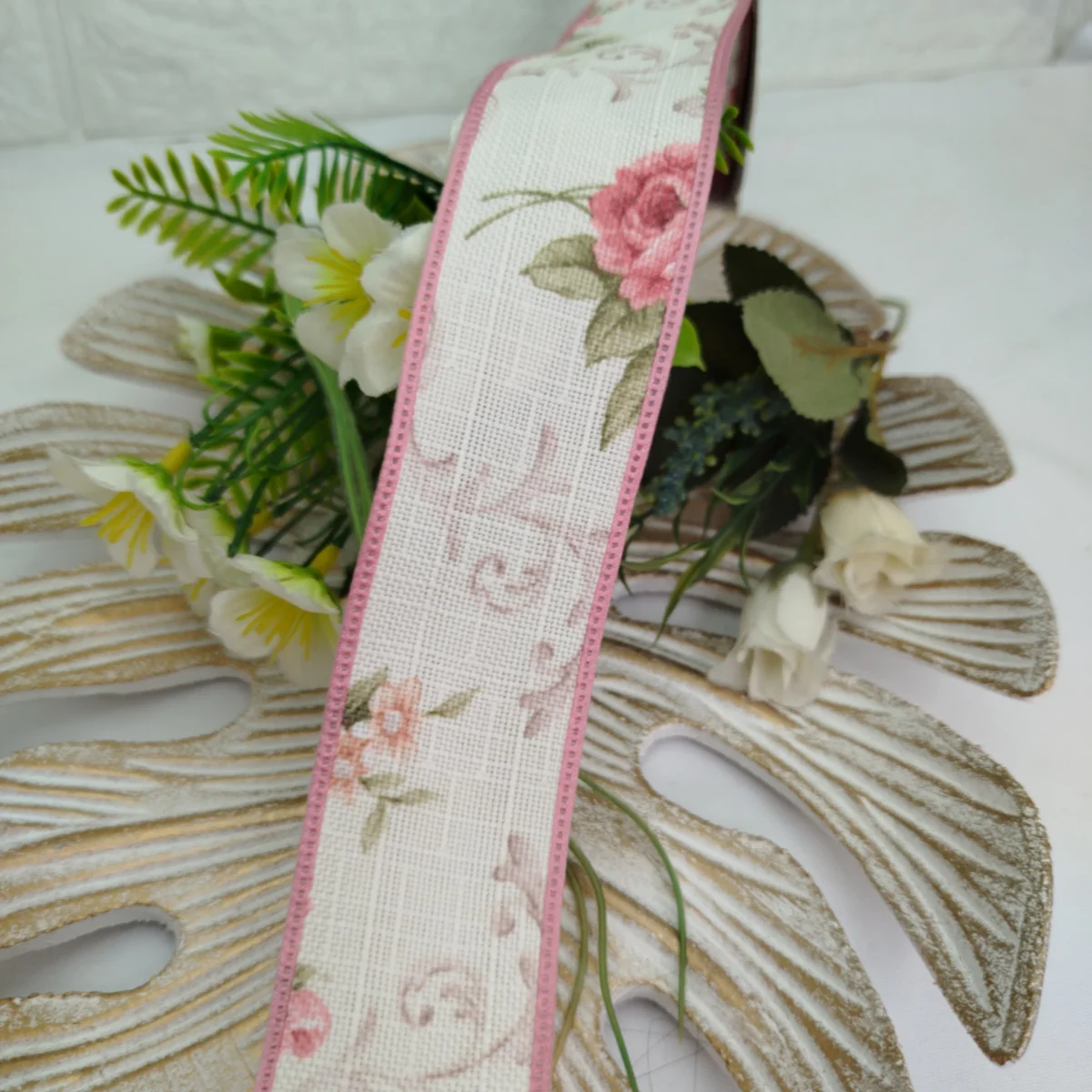 Fita de Linho Marfim Estampa Flores Rosa Antigo - Artesanato e Costura Criativa - Imagem 5