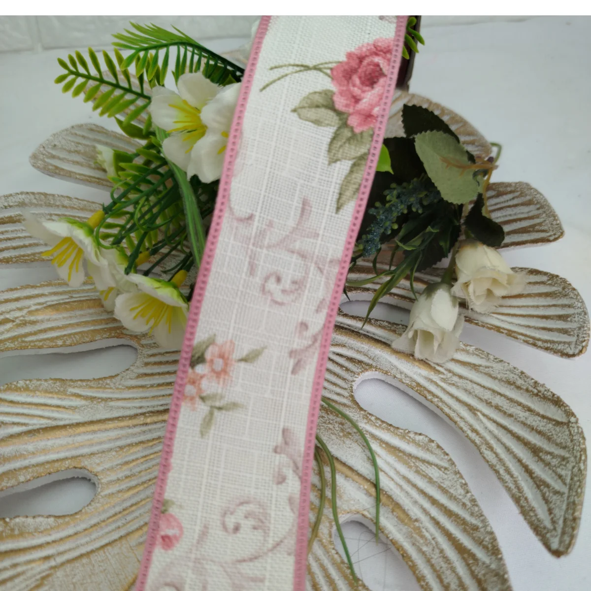 Fita de Linho Marfim Estampa Flores Rosa Antigo - Artesanato e Costura Criativa - Imagem 8
