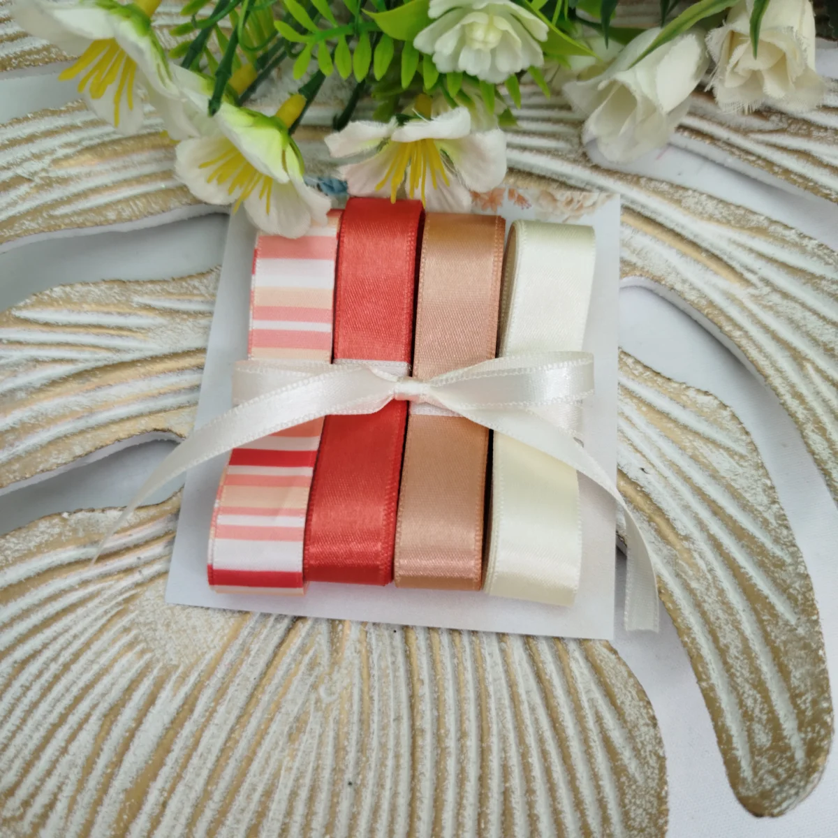 Kit de Fitas de Cetim Tons Coral, Chocolate, Marfim Coordenados com Listrada - Imagem 6