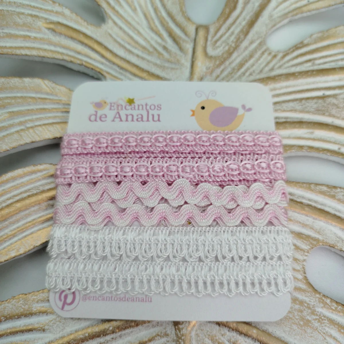 KIt deAviamentos Branco e Rosa ( Passamanaria, Sianinha e Ponto Curva | Artes e Customização - Imagem 1