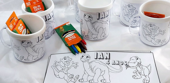 Caneca para Colorir - Imagem 3