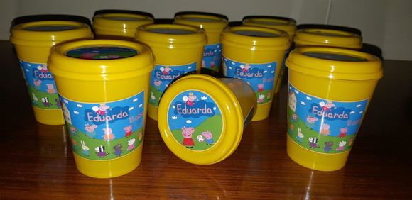 Copo com Tampa Personalizado