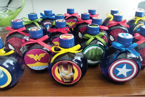 cofrinho super heroi - Imagem 3