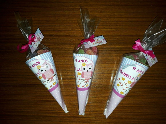 Cone com jujubas - Imagem 2