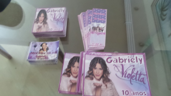 Adesivos Violetta