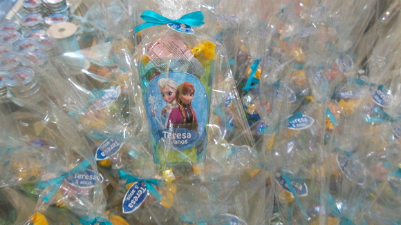 Copo Personalizado com Guloseimas e Tag
