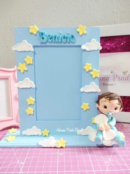 Porta Retrato em mdf Decorado com Biscuit Maternidade - Imagem 3
