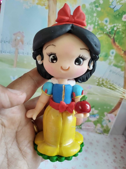 Branca de Neve Lembrancinhas em Biscuit - Imagem 3