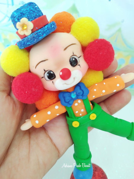 Apliques em Biscuit Palhacinho Equilibrista - Imagem 3