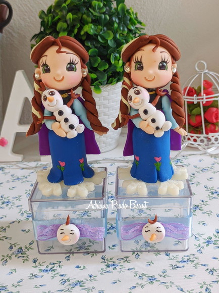 Caixa Acrílica Personalizada Princesas em Biscuit - Imagem 3