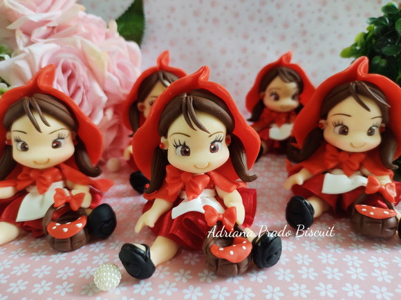 Apliques em Biscuit Chapeuzinho Vermelho - Imagem 2