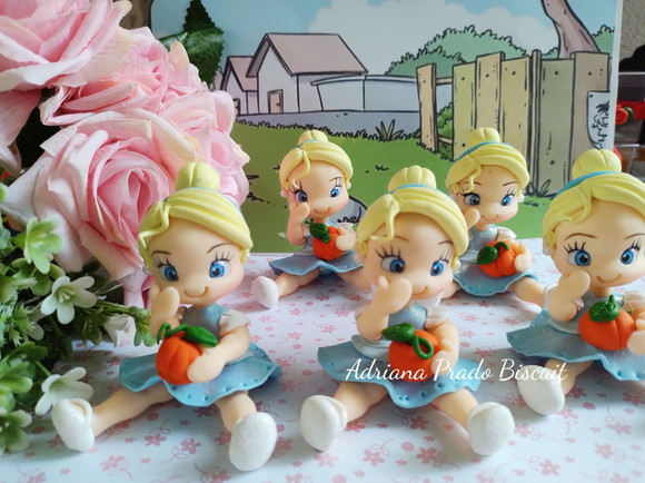 Apliques em Biscuit Cinderela - Imagem 2
