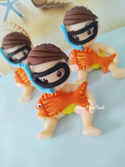 Apliques em Biscuit Fundo Mar Menino Mergulhador - Imagem 4