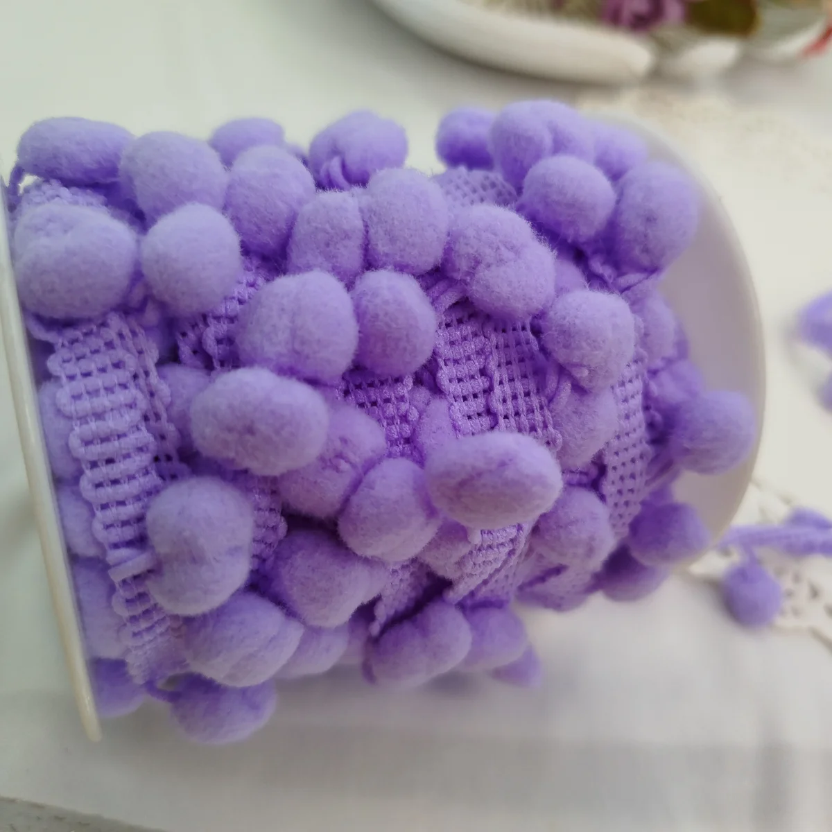 Fita Pompom Lilas 25 mm - Lote de 3 metros | Artesanato Criativo e  Decoração (copia) - Imagem 4