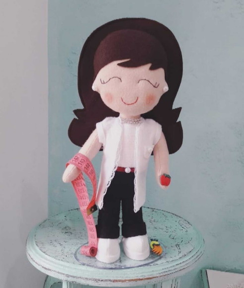 Boneca Personalizada de Feltro - Imagem 3