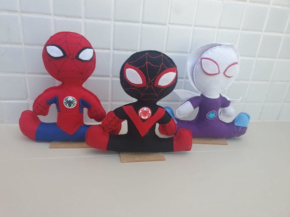Centro de Mesa Homem Aranha e Seus Amigos