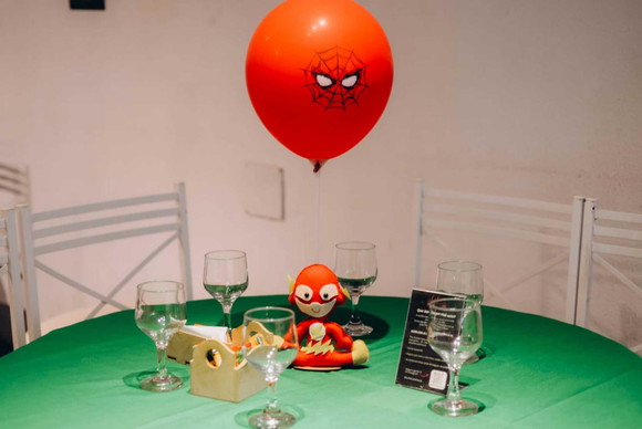 Centro de Mesa Super Heróis - Imagem 3