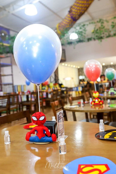 Centro de Mesa Vingadores