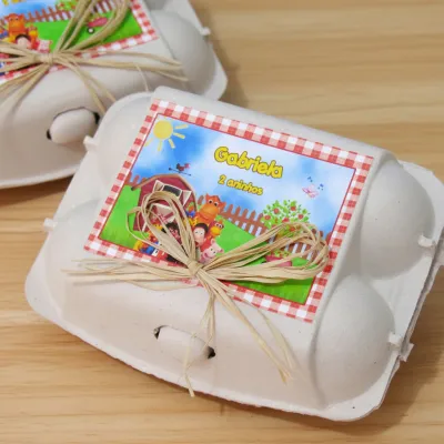 Caixinha de Ovos Personalizada Cocoricó