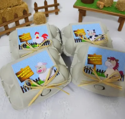 Caixinha de Ovos Personalizada Fazendinha