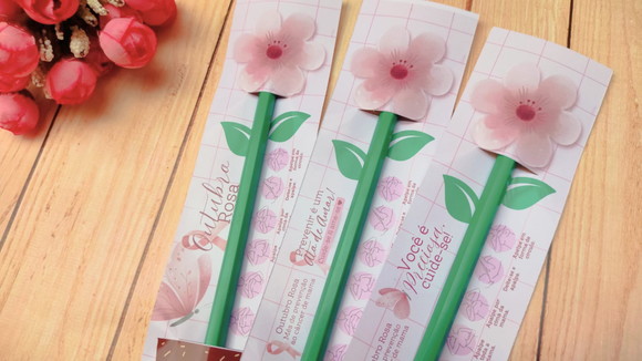 Card com Lápis Outubro Rosa - Imagem 2