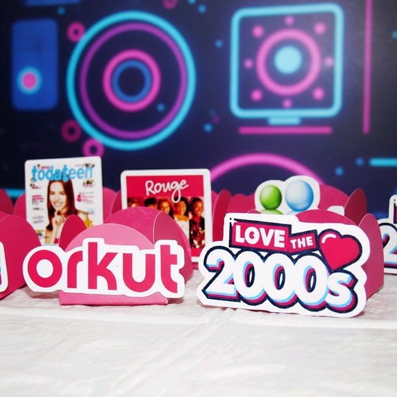 Forminha para Docinhos Anos 2000 - Imagem 3